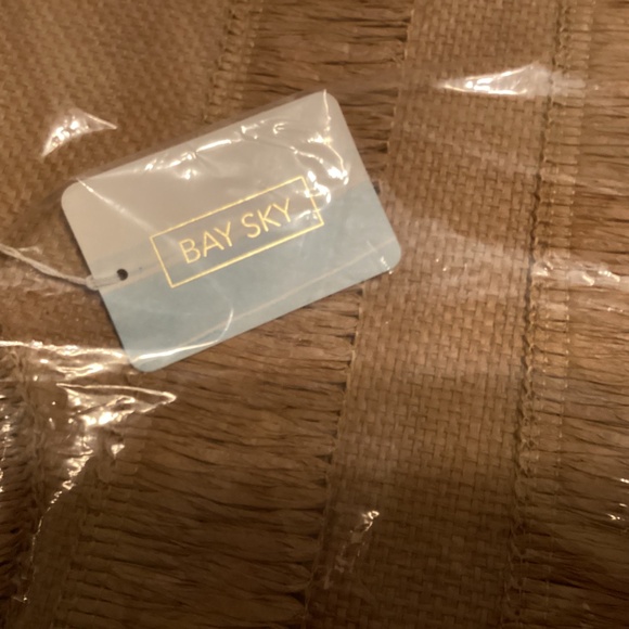 Bay Sky Woven Fringe Tote. Color: Natural - New - Picture 6 of 6